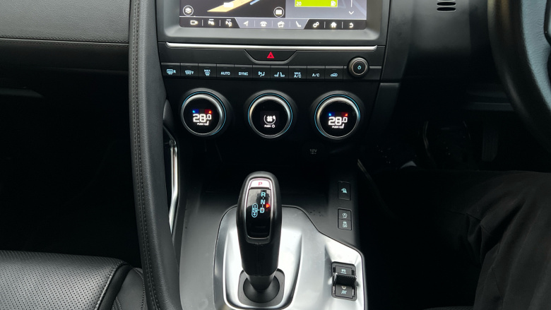 Jaguar E-Pace 2.0d [180] SE 5dr Auto Diesel Estate